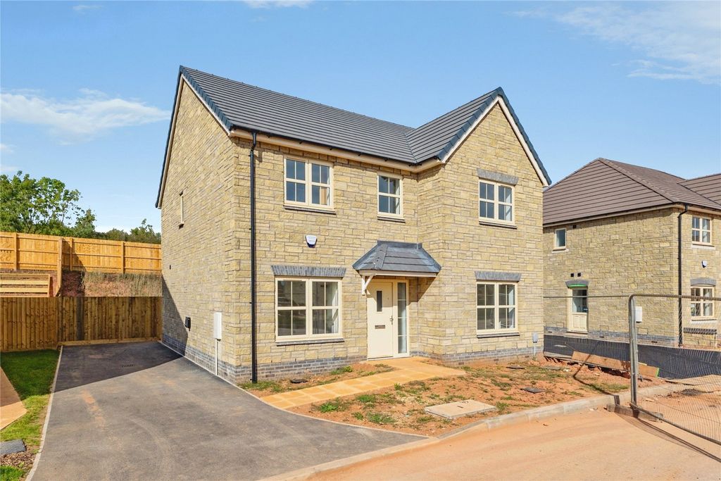 Property photo 1 of 17 Picture No. 13