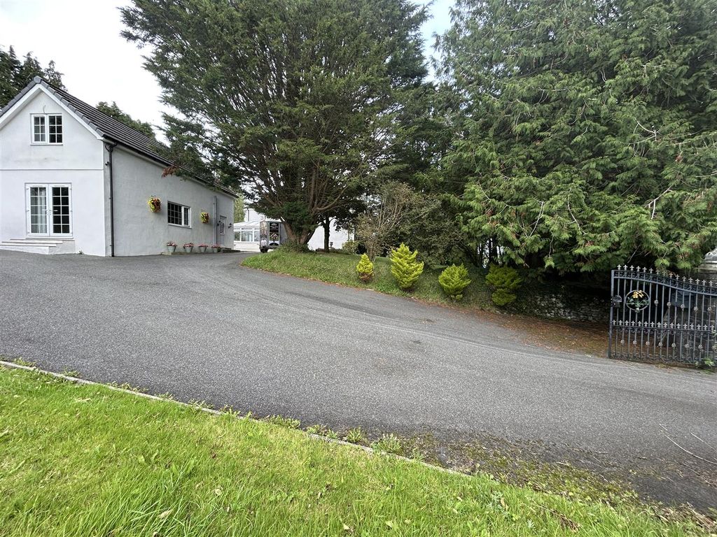 Property photo 3 of 52 Img_9611.Jpg