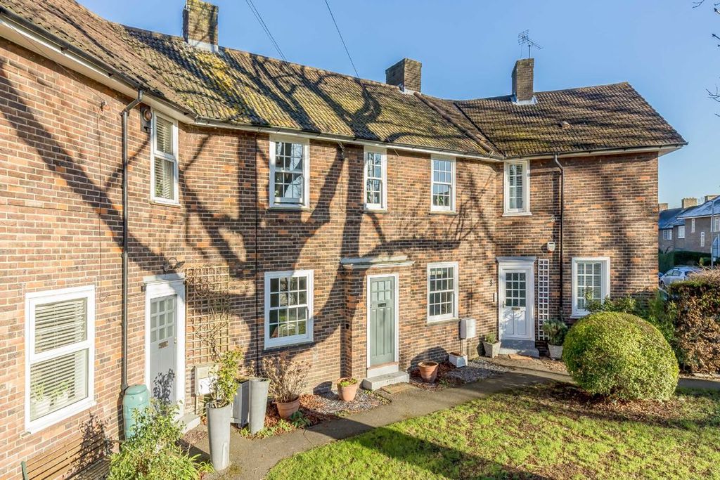 Property photo 1 of 11