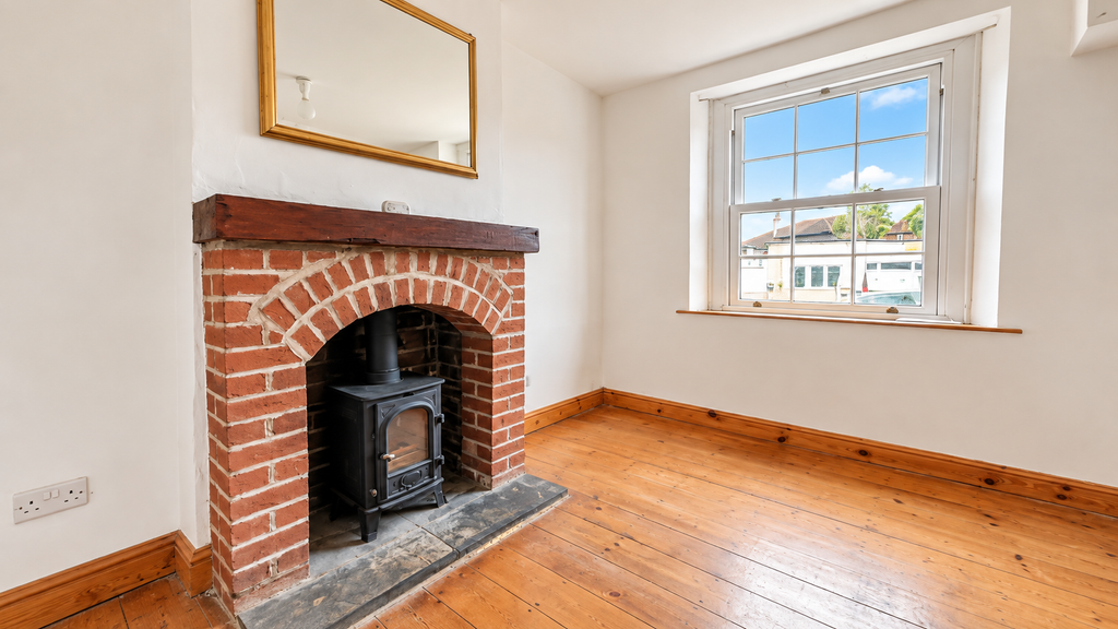Property photo 3 of 16 16B1F553-09D5-41C7-82B1-33Eee3Fe34F0