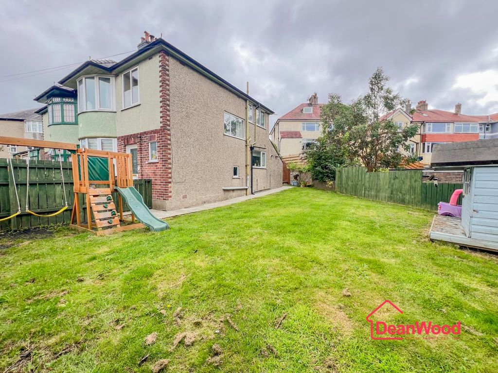Property photo 2 of 33 30.Jpg