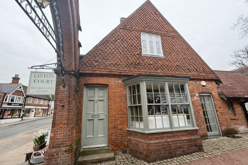 Property photo 1 of 3 Liston 2 Best