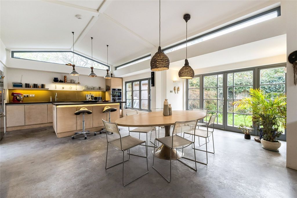 Property photo 1 of 12 Picture No. 10