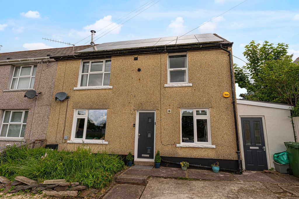 Property photo 1 of 43