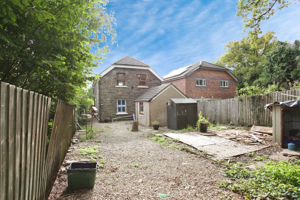 Property photo 3 of 29 Img_5771