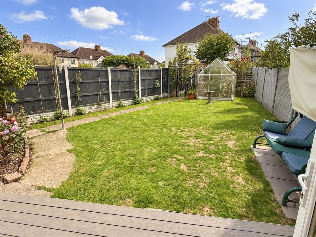 Property photo 3 of 14