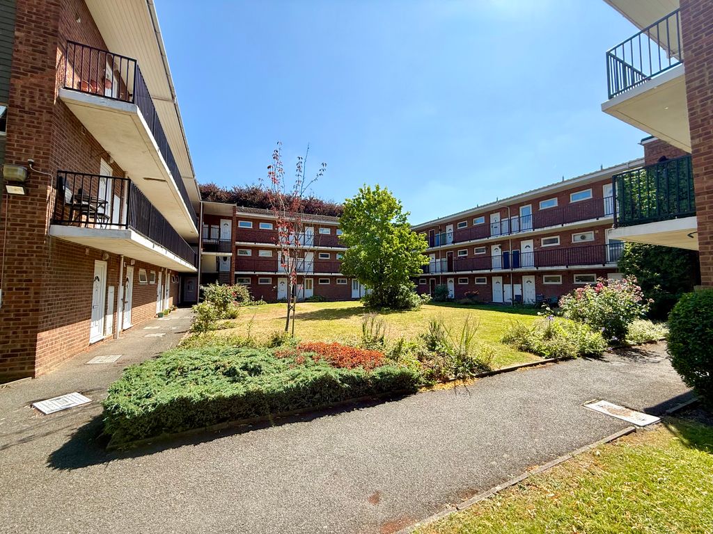 Property photo 1 of 5 Annex