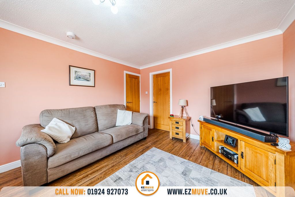 Property photo 3 of 26