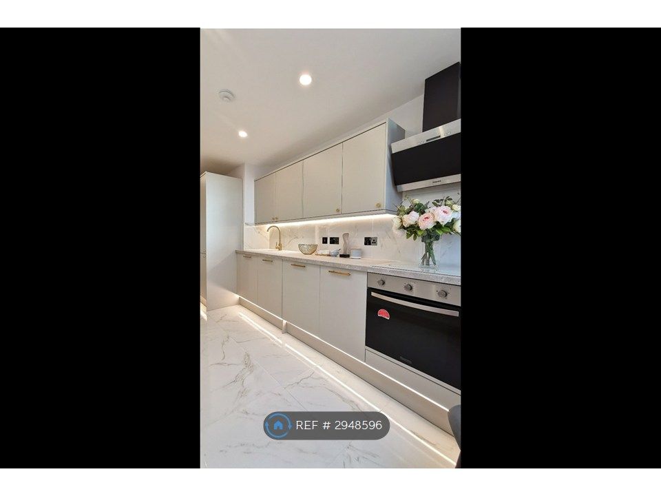Property photo 2 of 27 Open Kitchen