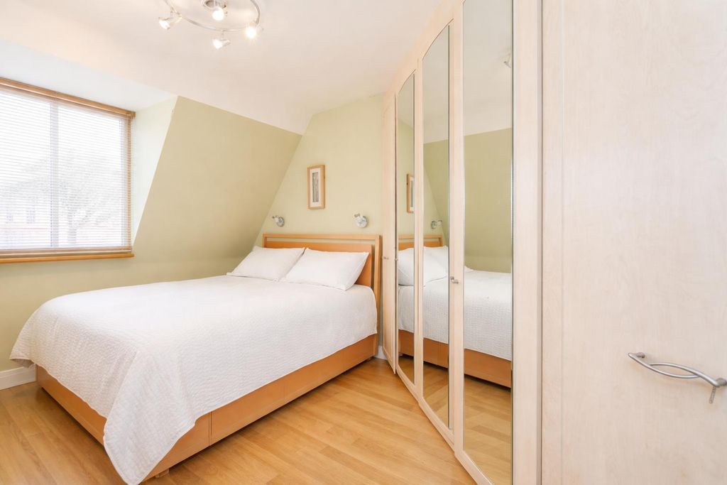 Property photo 3 of 7 5E656998-45Ae-4c2B-9E8E-5A23Be705984.Png