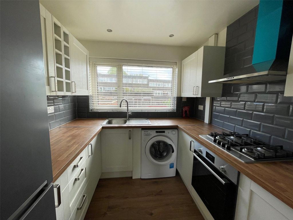 Property photo 3 of 12 Picture No. 20