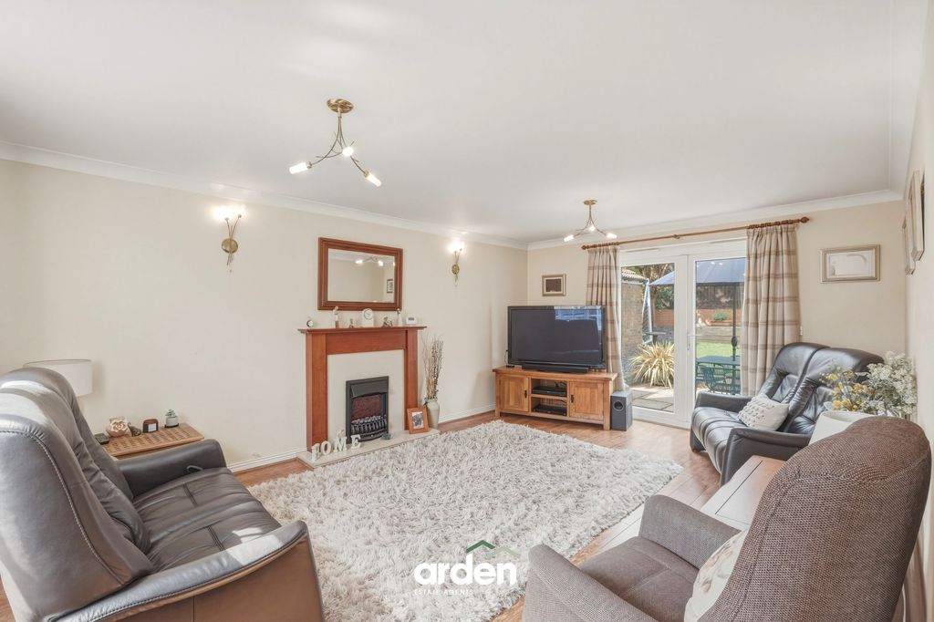 Property photo 2 of 15