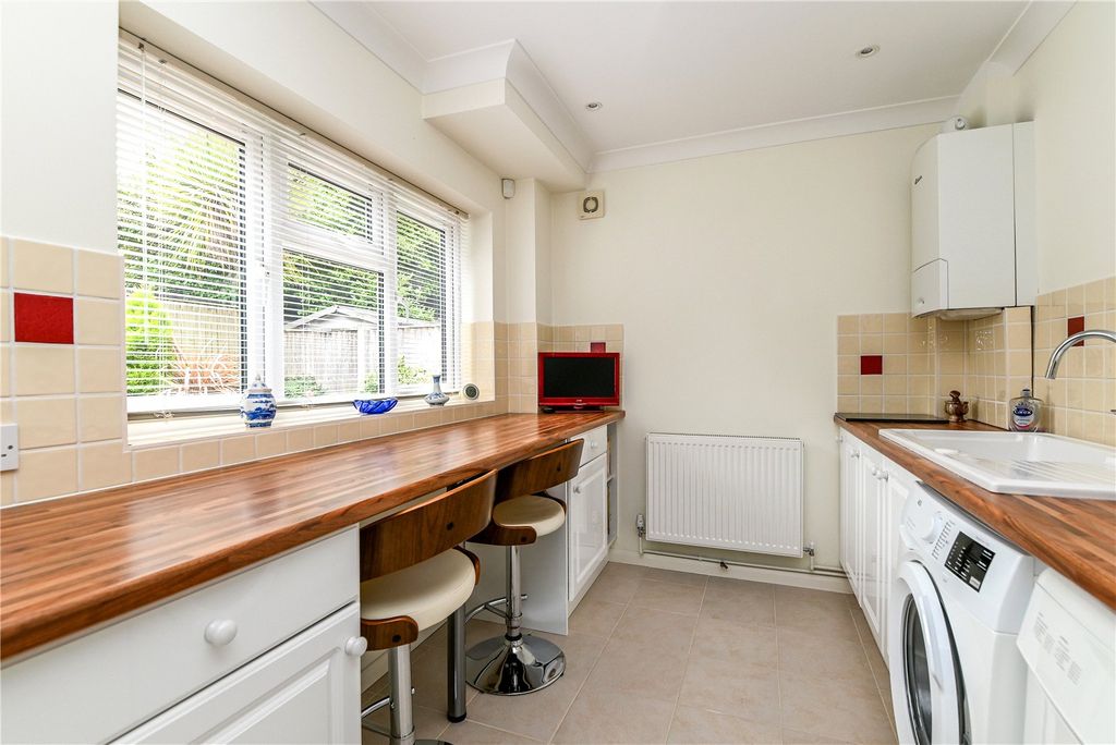 Property photo 3 of 22 Picture No. 19