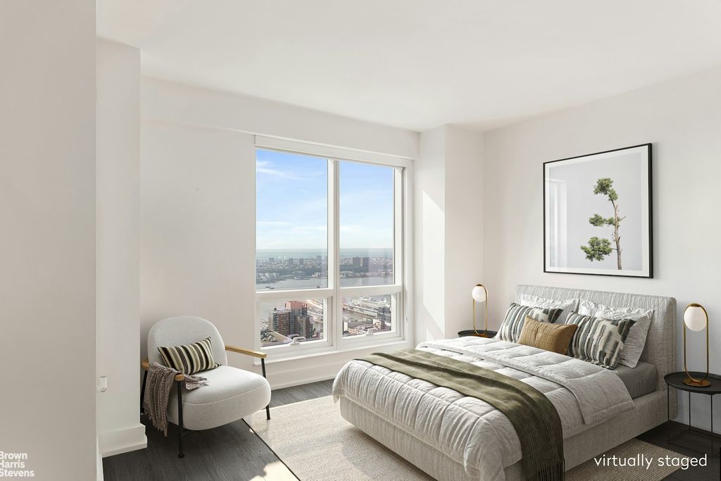 Property photo 3 of 12 <Alttext/>