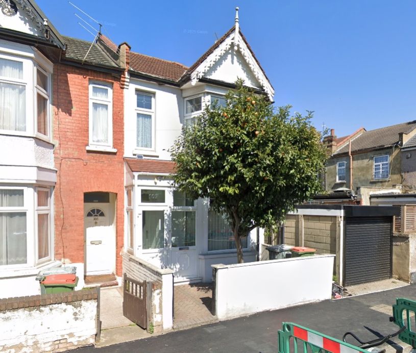 Property photo 1 of 1 107 Skeffington Road E6