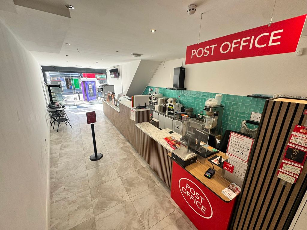 Property photo 3 of 12