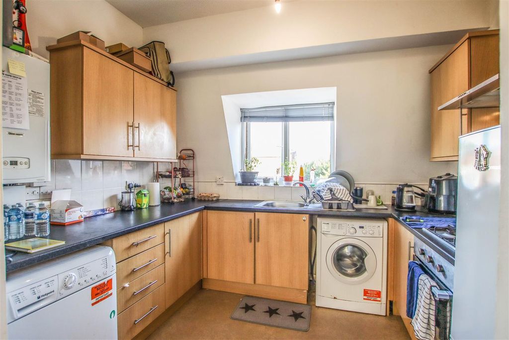 Property photo 2 of 10 Img_1359.Jpg