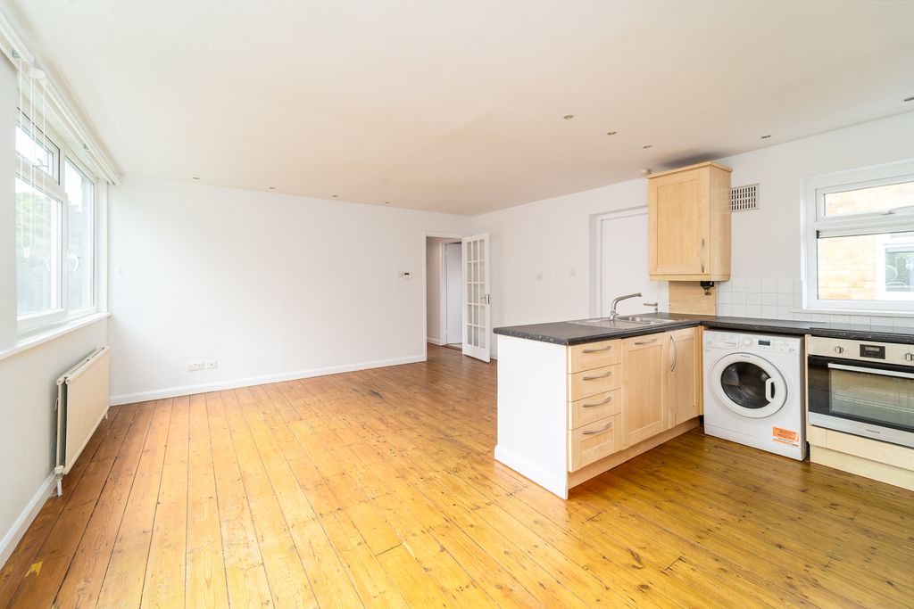 Property photo 1 of 11 Ndb09407-Edit
