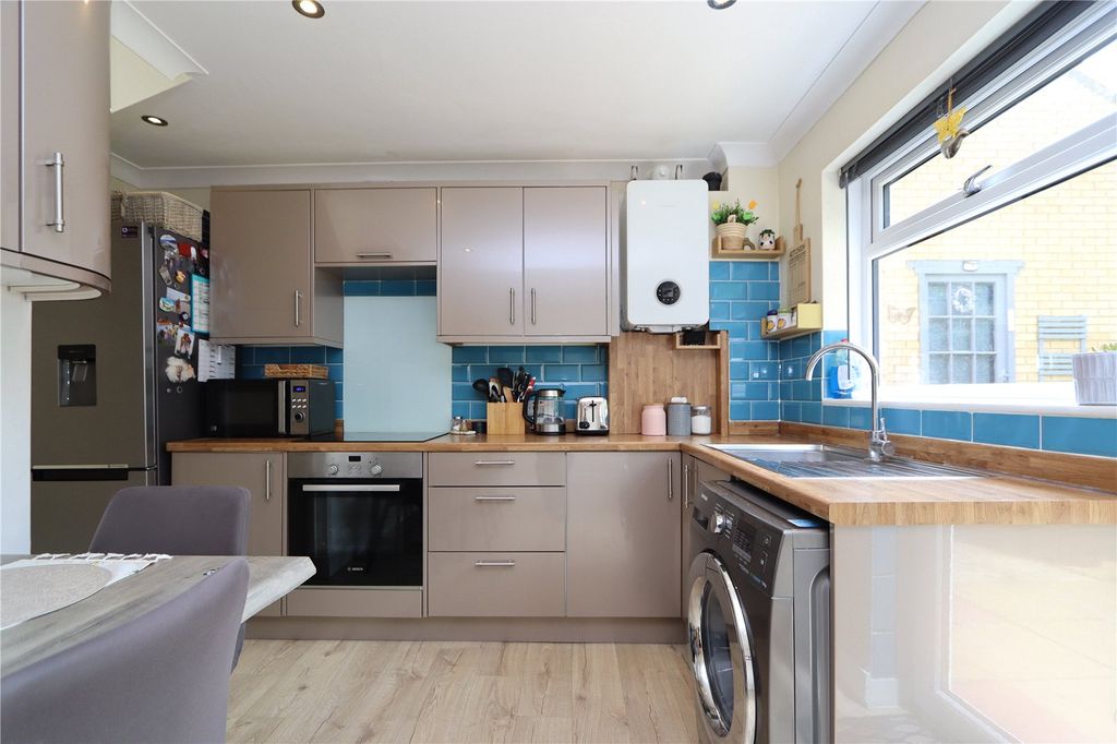 Property photo 3 of 15 Picture No. 07