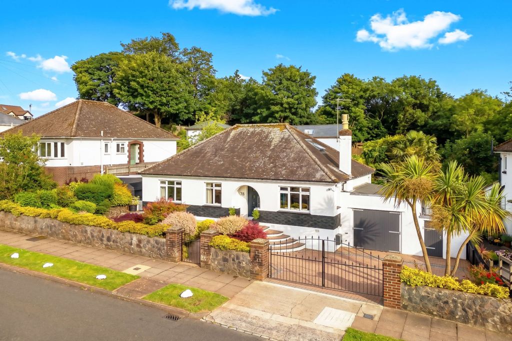Property photo 1 of 35