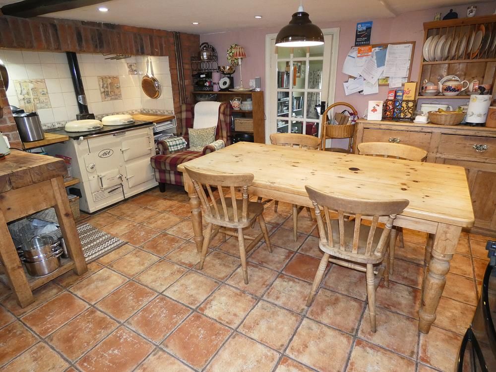 Property photo 3 of 34 2300Kitchenbreakfast.Jpg