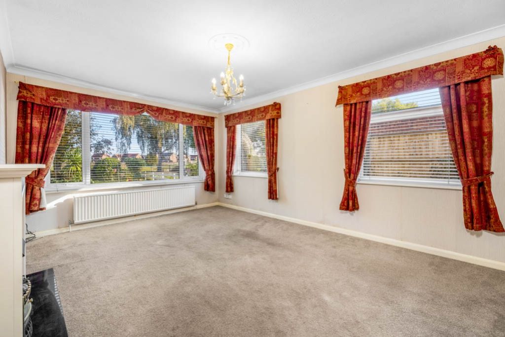 Property photo 2 of 25 49 Middlegate Road West (Frampton)-15