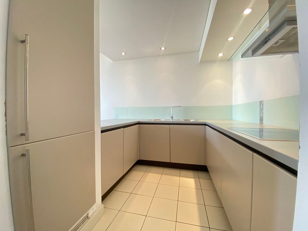 Property photo 3 of 14 Img_32784_4_Original.Jpg