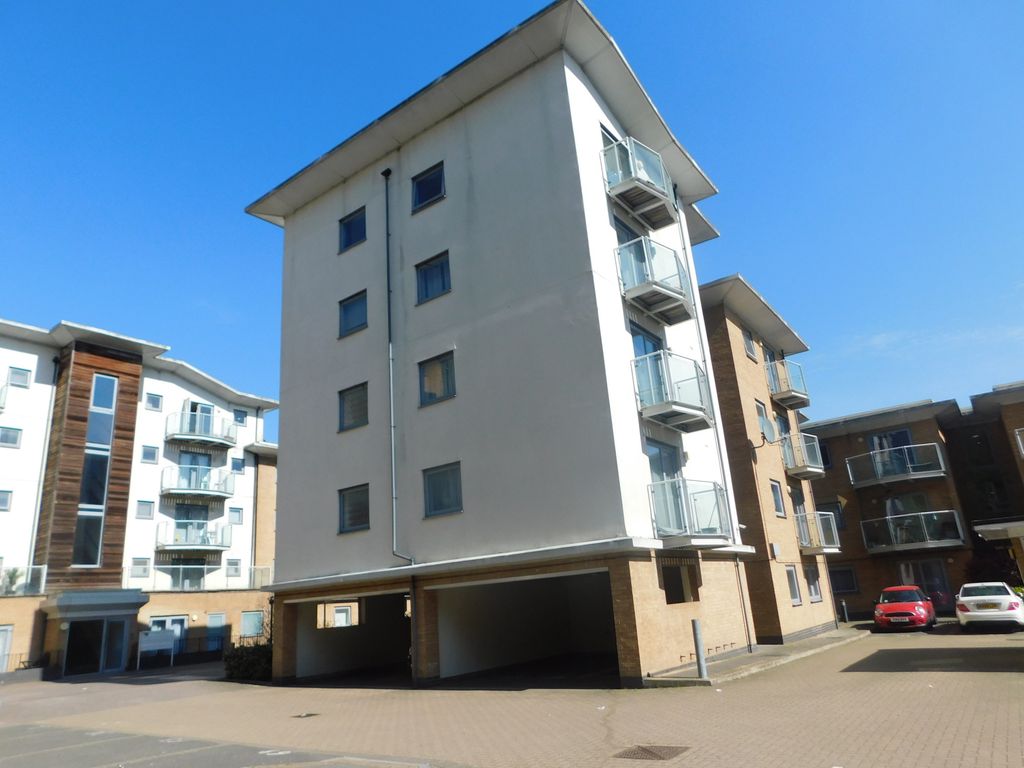 Property photo 1 of 6