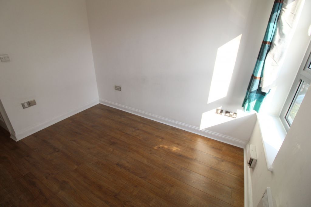 Property photo 2 of 13 Gallery