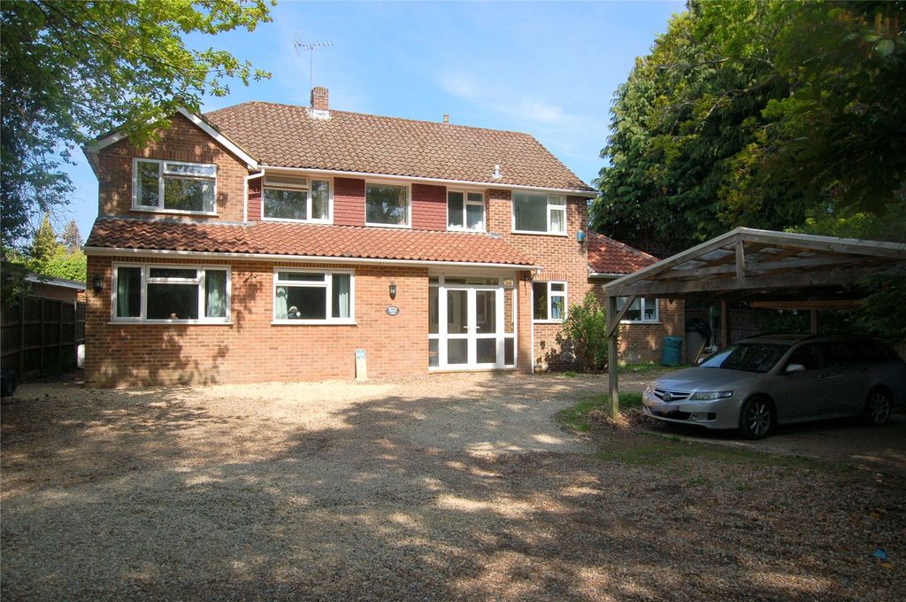 Property photo 1 of 21 Picture No. 32