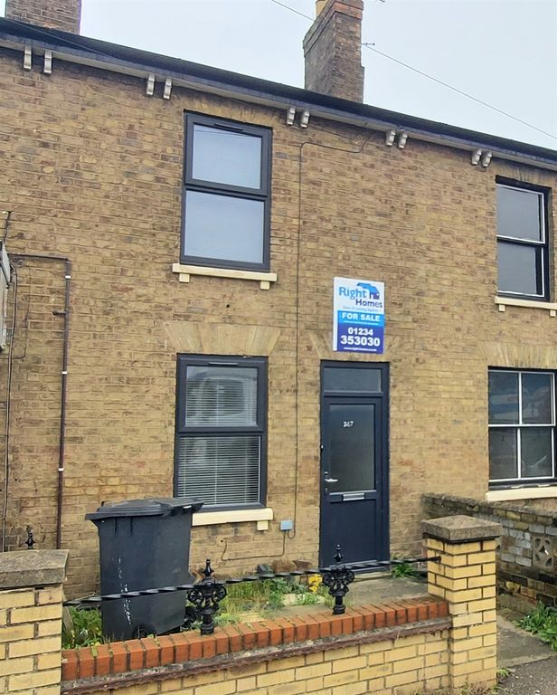 Property photo 1 of 11