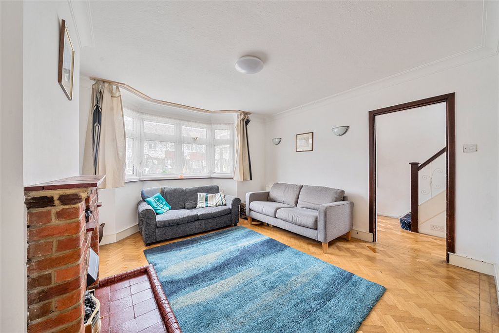 Property photo 2 of 18 Picture No. 19