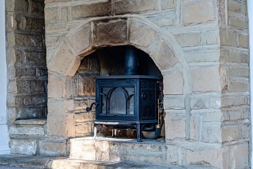 Property photo 3 of 19 Fireplace