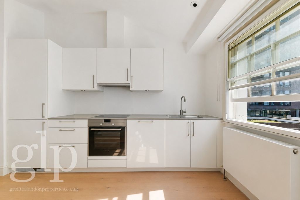 Property photo 3 of 14 948364