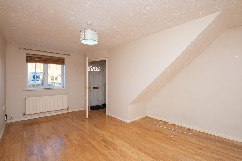 Property photo 3 of 13 79Sorr_2.Jpg