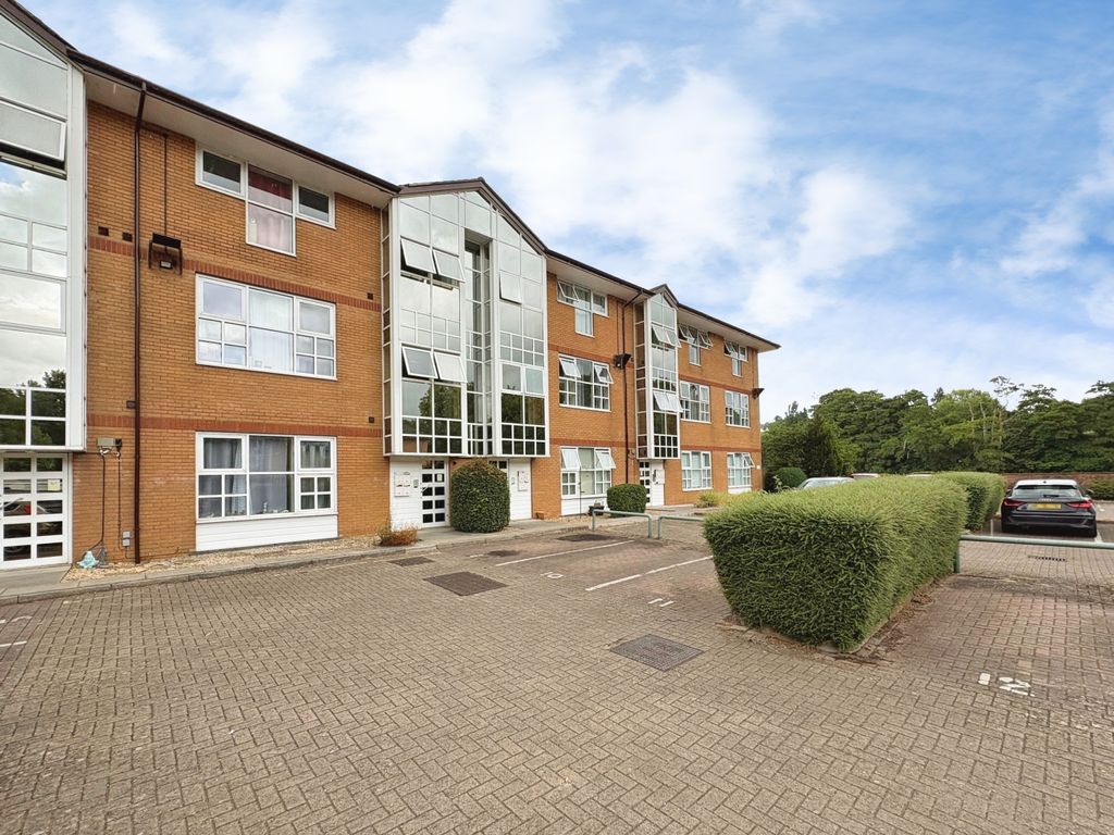 Property photo 1 of 16 E74A5007-1