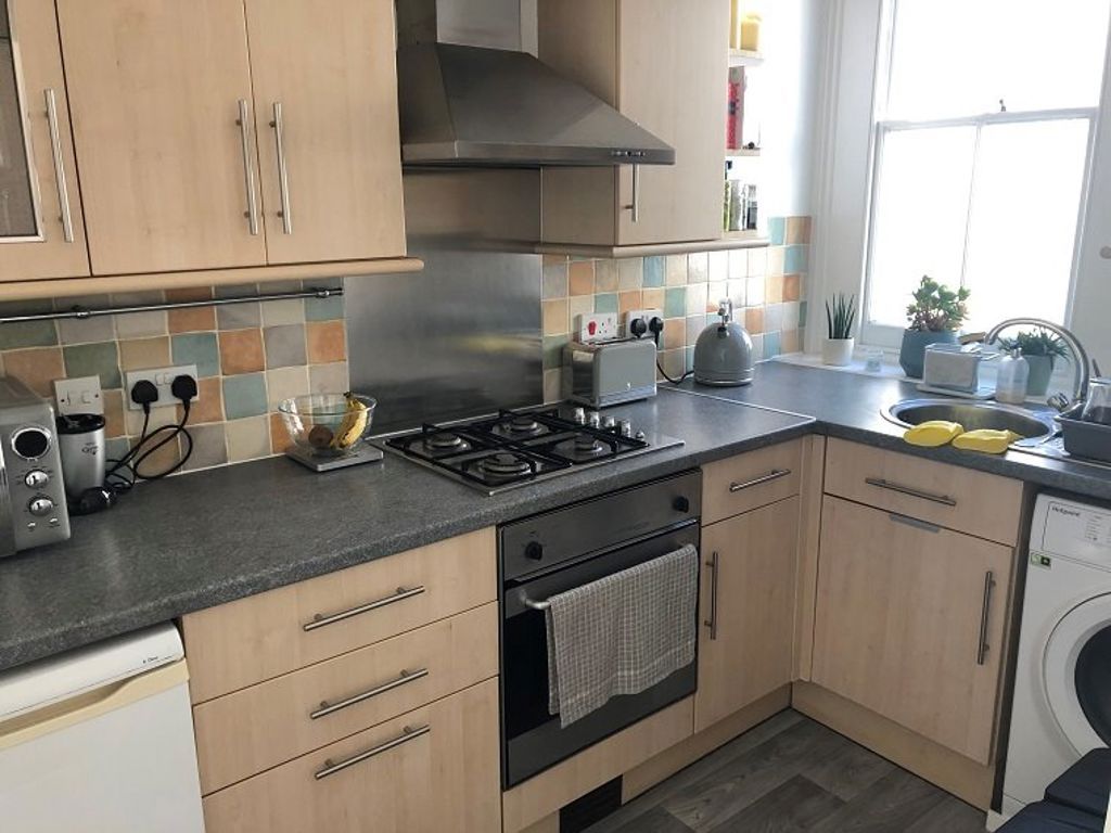 Property photo 2 of 7