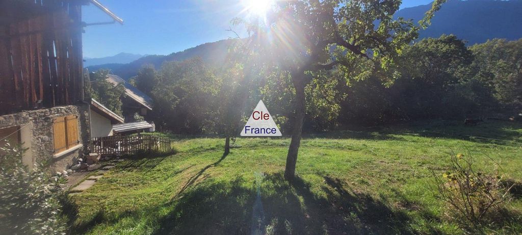 Property photo 2 of 11