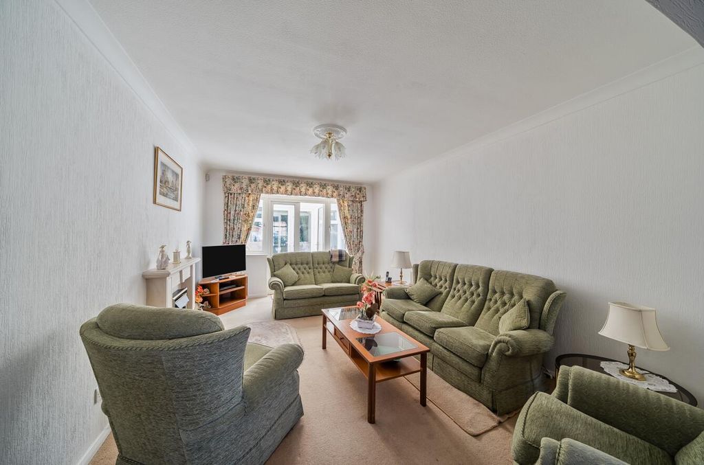 Property photo 2 of 10 Davidson Frost-Wellings, Dfw, Berry Hill, Stanmore