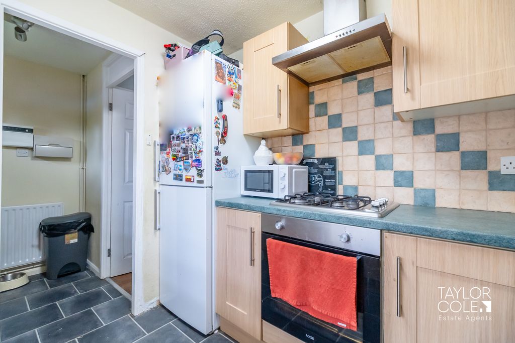 Property photo 3 of 17