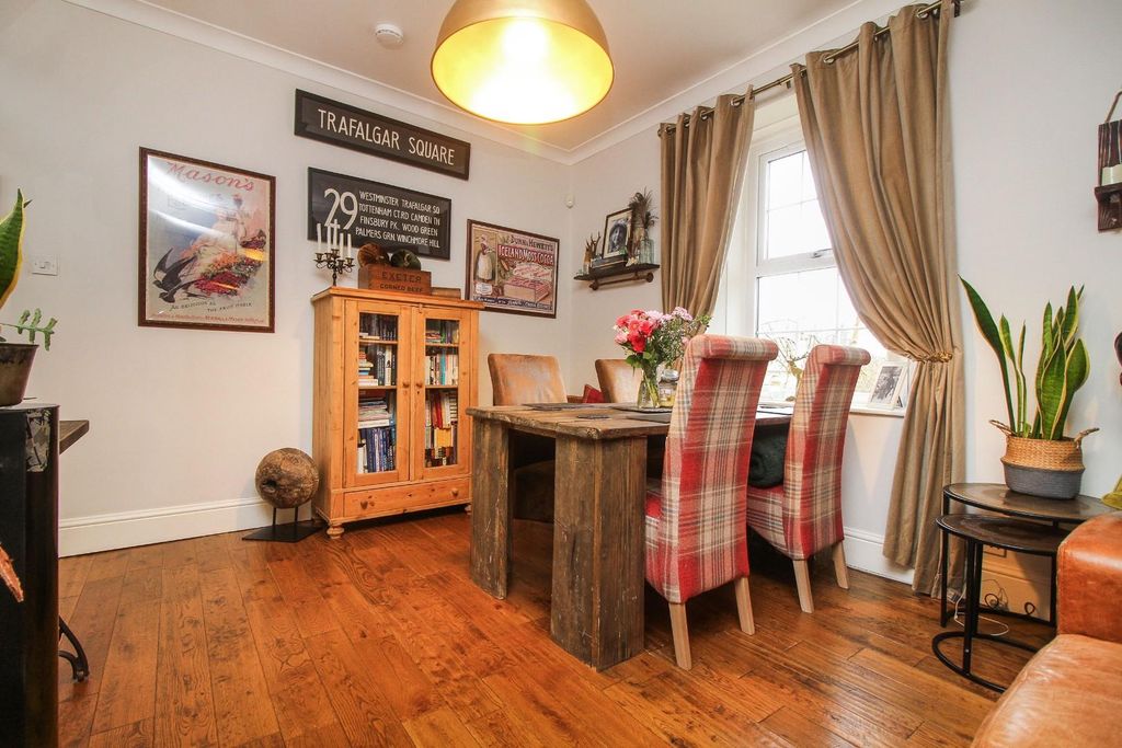 Property photo 3 of 26 3