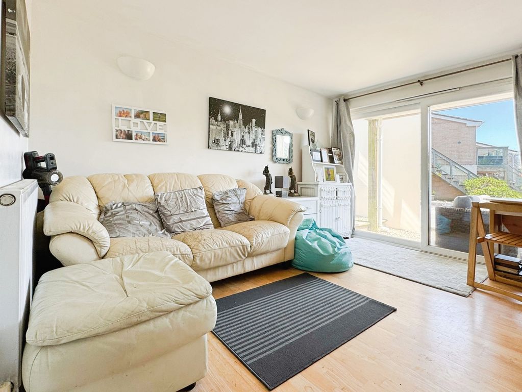 Property photo 3 of 17 Open Plan