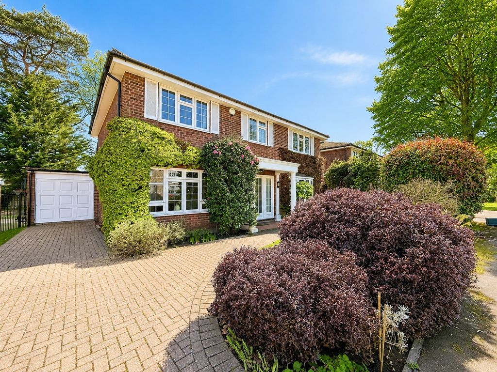 Property photo 1 of 18