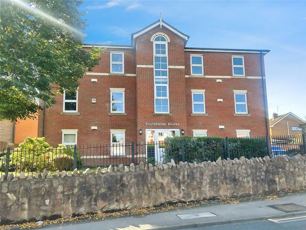 Property photo 1 of 7 Front