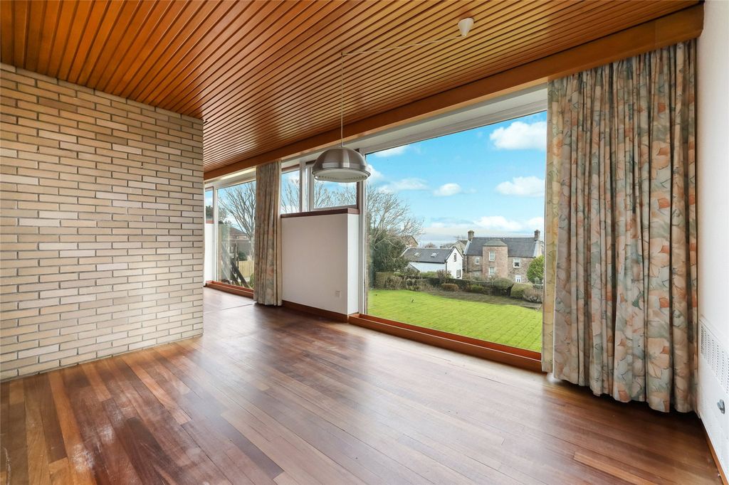 Property photo 3 of 27 Picture No. 18