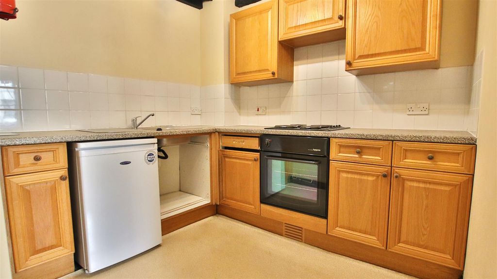 Property photo 3 of 5 Img_3484.Jpg