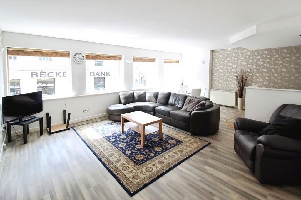 Property photo 1 of 11 Picture No. 20