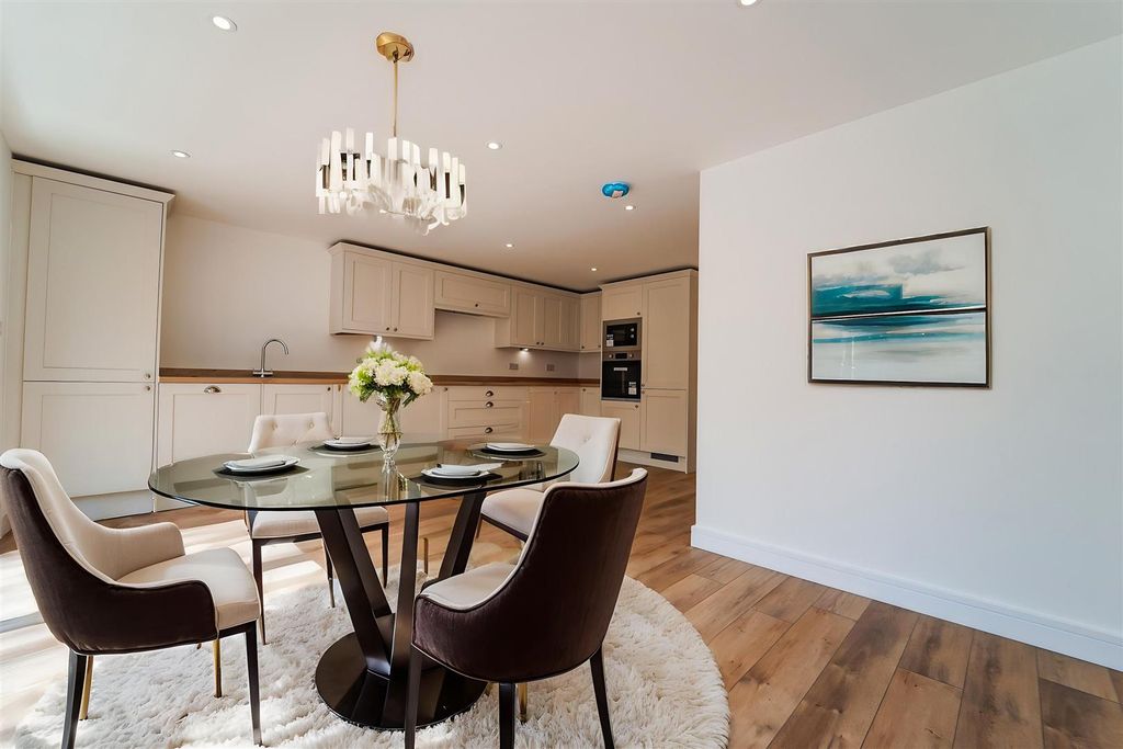 Property photo 2 of 37 2.Jpg