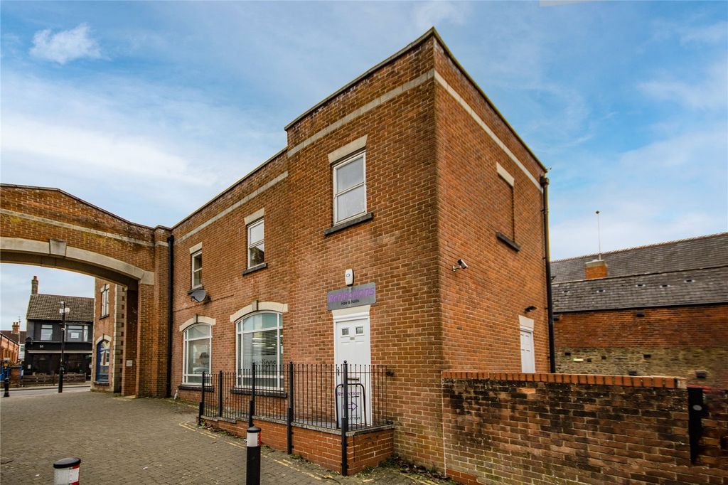 Property photo 1 of 7 Picture No. 09