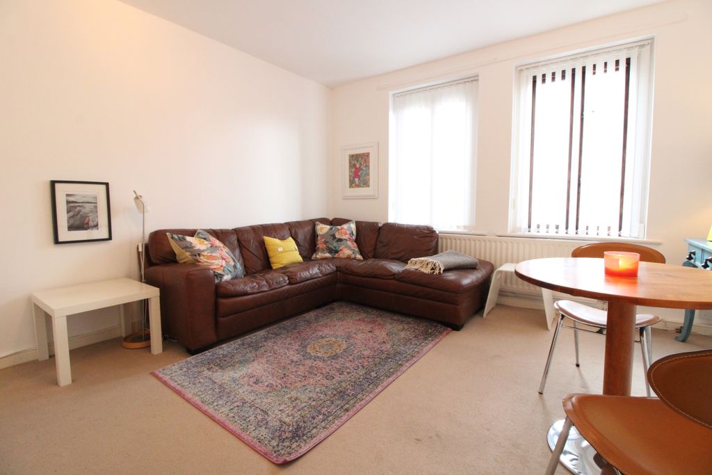 Property photo 1 of 8 A.Lo